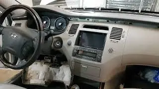 COMO REMOVER O RÁDIO AZERA 2010