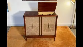 Servicing a E-1766 Philco Phonorama III with a Webcor 151 Record Changer/Player