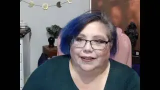 Dee Sparta, Live Free Tarot Readings & Story Time