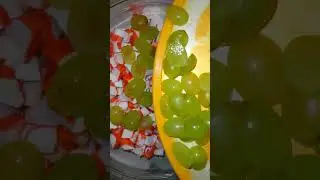 Новий УЛЁТНЫЙ САЛАТ полное видео на канале #салаты #saladsofinstagram #salad #пальчикиоближешь #food