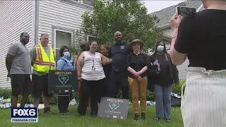 Midtown neighborhood walk strives for unity | FOX6 News Milwaukee