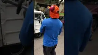 Qual o melhor carro pra montar uma equipe de jardinagem? Perua kombi ?