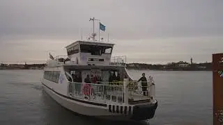 Sweden, Stockholm, Saltsj&ouml;qvarn, boarding SL boat 80 to Ropsten