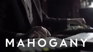 Flume - Holdin' On | Mahogany Session