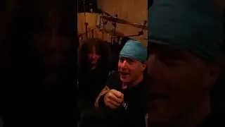 MASKARA..... Robbi Rokkit