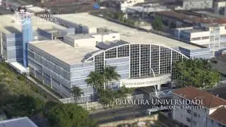 Universidade Cat&oacute;lica de Santos - V&iacute;deo Institucional