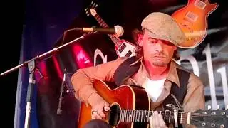 Tim Lothar Petersen at Goorblues Acoustic Festival   clip4