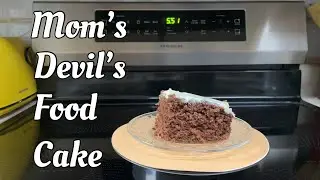 Mom&rsquo;s Devil&rsquo;s Food Cake