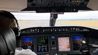 Bombardier Challenger 605 landing with RAT out.