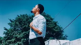 Prince TCHINONA - CRAVATE BLEUE (Vidéo Lyrique Officielle)