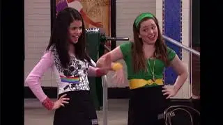 harper finkle being harper finkle for 3 minutes and 40 seconds