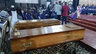 En direct diocèse d'idiofa, funérailles des abbes Emery Gulema et Binia Barthélémy