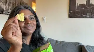 Kettle chips Dill Pickle Taste Test #losangeles  #FoodReview #kettlechips