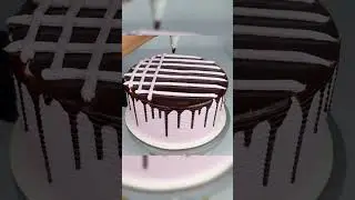 Easy Cake Decorating | Satisfying Chocolate Drip  cake #cake #cakedecorating #cakedesign