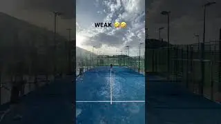 How not to smash in padel #padellove #sport #padel #padelmoments #padelskills #fail #tapia