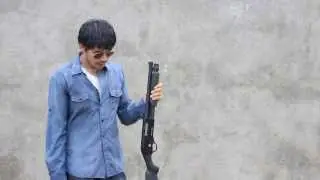 Hollywood Gun Stunts: The One-handed Pump