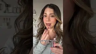 Try-on: Huda Beauty faux filler lipgloss