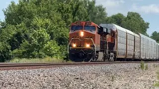 65-70 mph BNSF Autorack train flying west! BNSF Transcon: Marceline sub..6/28/25