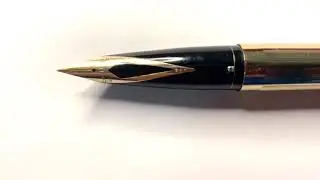 Pluma fuente Sheaffer Imperial 727, plum&iacute;n oro 14k, (60s-70s)