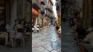 🌆 Beautiful Alley with Bars &ndash; Palermo, Sicily 🇮🇹