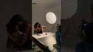 Sesi&oacute;n de Shibari creativa como modelo. Timelapse Photoshoot.