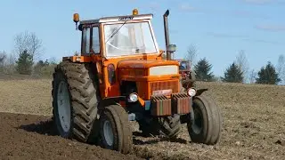 FIAT 1000 With Loud Exhaust Plowing