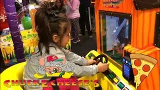 CHUCK E. CHEESE FAMILY FUN DAY