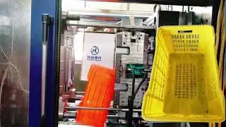 Plastic injection crate mould, hot runner #injectionmolding #injectionmold #injectionmoulding