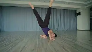 ( Woodkid - Run Boy Run ) Contemporary choreography by Tomazenko Nadia