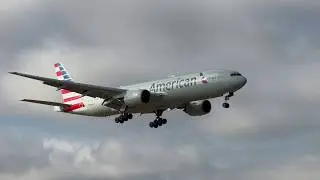 1R arrival &ndash; American Airlines Boeing 777-200ER lands at Las Vegas | N758AN