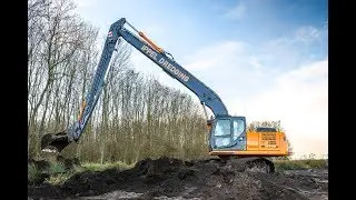 Kobelco SK210HLC-10 (hybride) &lsquo;Long Reach&rsquo; graafmachine voor Ippel Dredging