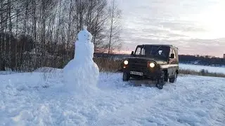 На что способен УАЗ 469 на СТОКОВОЙ РЕЗИНЕ и на СТОКОВЫХ МОСТАХ по СНЕГУ