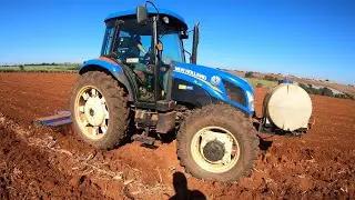 TRATOR NEW HOLLAND TL75 NA ENXADA ROTATIVA PARA O PREPARO DE SOLO PARA BATATA!
