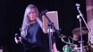Superstition  (cover) The Bomb