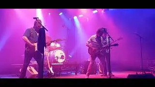 Olderwetse #boerenrock met de rockhelden van Old Ni-js op het Veenhoopfestival 2022 #rock