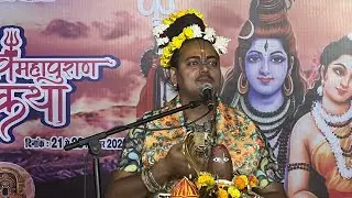 गुरुजी आज भक्तों के सामने थोड़ा मज़ाकिया मूड में थे 😊 #गुरुजी #भक्त #हँसी #खुशी #प्रवचन #आध्यात्मिक
