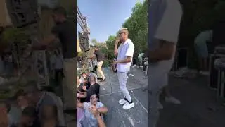 عصام صاصا بيغنى مهرجان ممنوع حد يقرب منك فى الحفلة اوعا يفوتك😅🔥