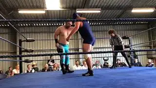 El Mas Terrible vs Dean Draven