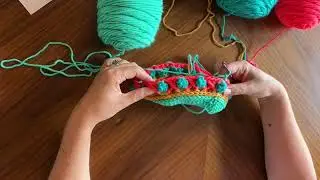 Ugly Sweater Hat CAL Day 5 (Crochet Along) Bobble stitch