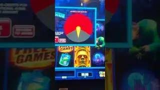 Playing Slot Machines @ the Twin Arrows Casino