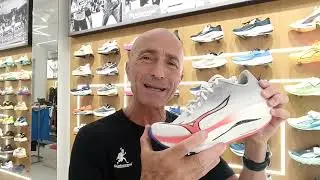 Mizuno Rebellion Flash 3 da SantaCorsa Store in Via Prospero Petroni 5A a Bari by Onofrio Colucci 