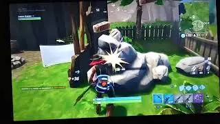 MIERDA CON EL YOISTIC!!!-Fortnite