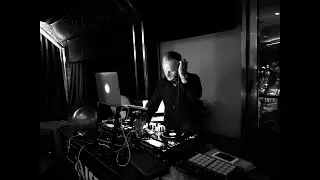 TURK&Ccedil;E DEEP HOUSE (1) CEM ADRIAN - AJDA PEKKAN - ZERRIN OZER - TEOMAN - SEZEN AKSU