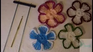 Flores con horquilla y ganchillo/hairpin lace flower.