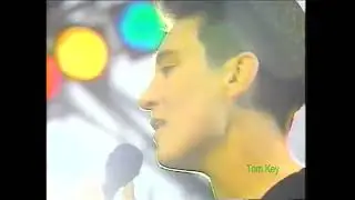 KD Lang/Roy Orbison- Crying-live at 1987 WMAs(12/1987) 1080 HD