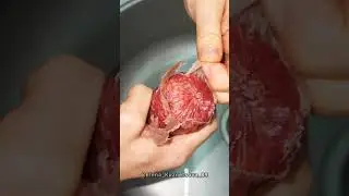 Как быстро снять оболочку с колбасы?