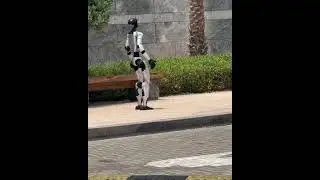 Futuristic Robot Spotted Running Through the Streets of Dubai! #robotics #airobot #dubai #dubaitech