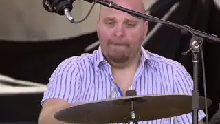 The Bad Plus - (Theme From) Chariots of Fire - 8/13/2006 - Newport Jazz Festival (Official)