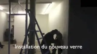 Vitrier paris remplace une vitrine de magasin dans le 20 &egrave;me