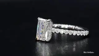 Emerald Center Stone Set in a Diamond Band from Bez Ambar